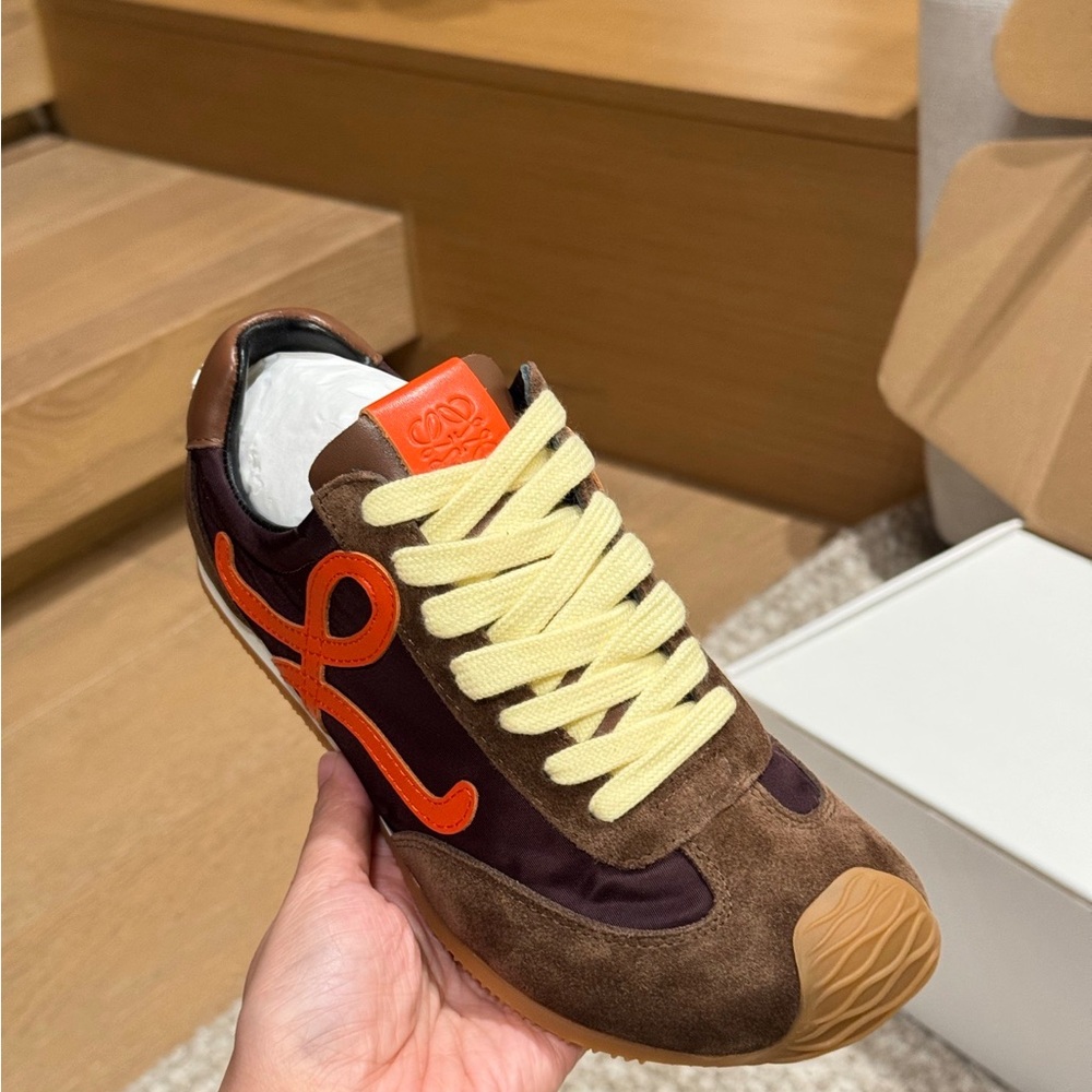 LOEWE Ballet Runner 2.0 Brown/Orange Low-Top Sneaker - Picture 4 of 7